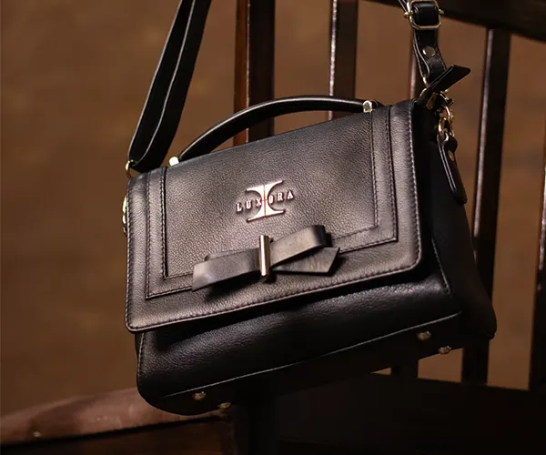 Onyx Arc Satchel